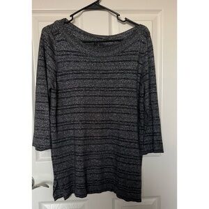 EUC Worthington Black and Silver Glitter Top
